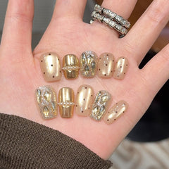 Ditto Miu-Style gold accent medium square press-on nails reusable design