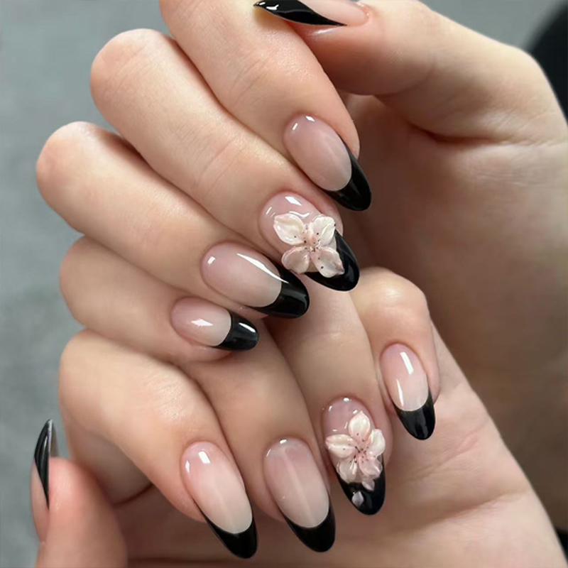 Midnight Bloom Press-On Nails – Almond | Medium