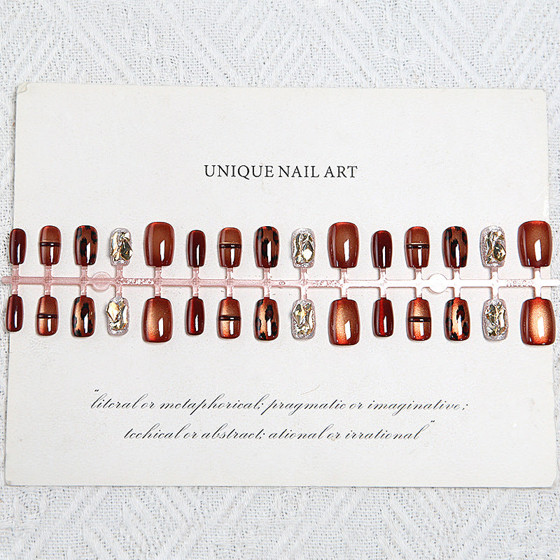 Ditto autumn marron glace cat-eye short oval press-on nails reusable design