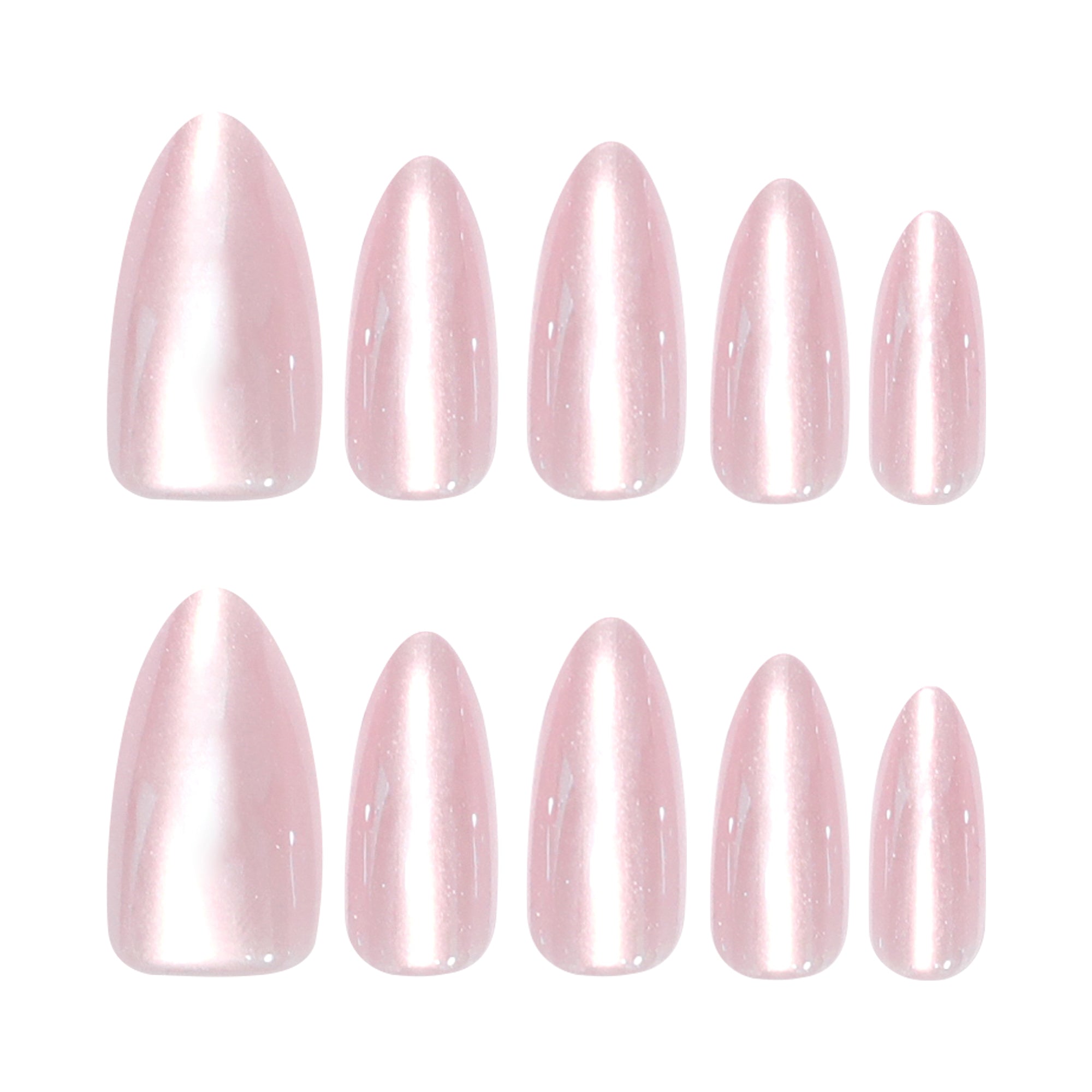Cat-Eye Almond Short Nails