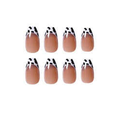 Milk pattern print on Nails